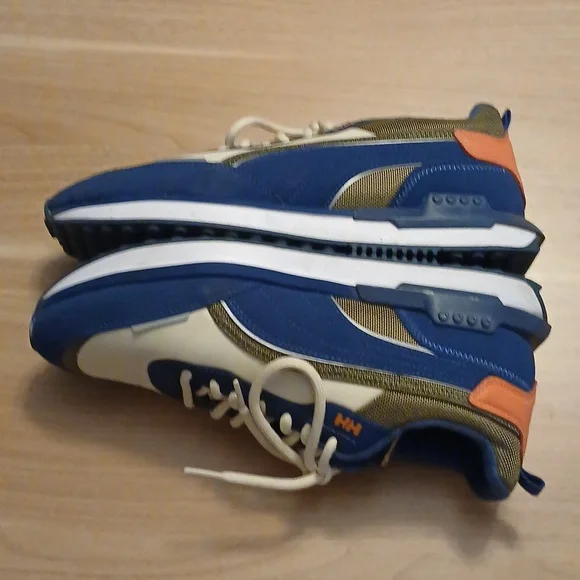 Puma x Helly Hansen Rider Sneakers in Size 10 - Picture 4 of 12